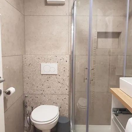 396 Lublaň