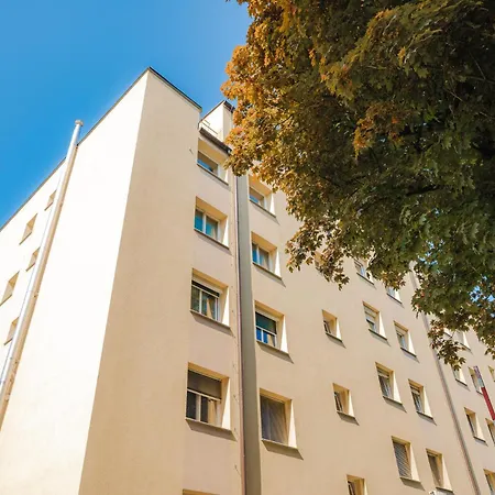 396 Apartmán